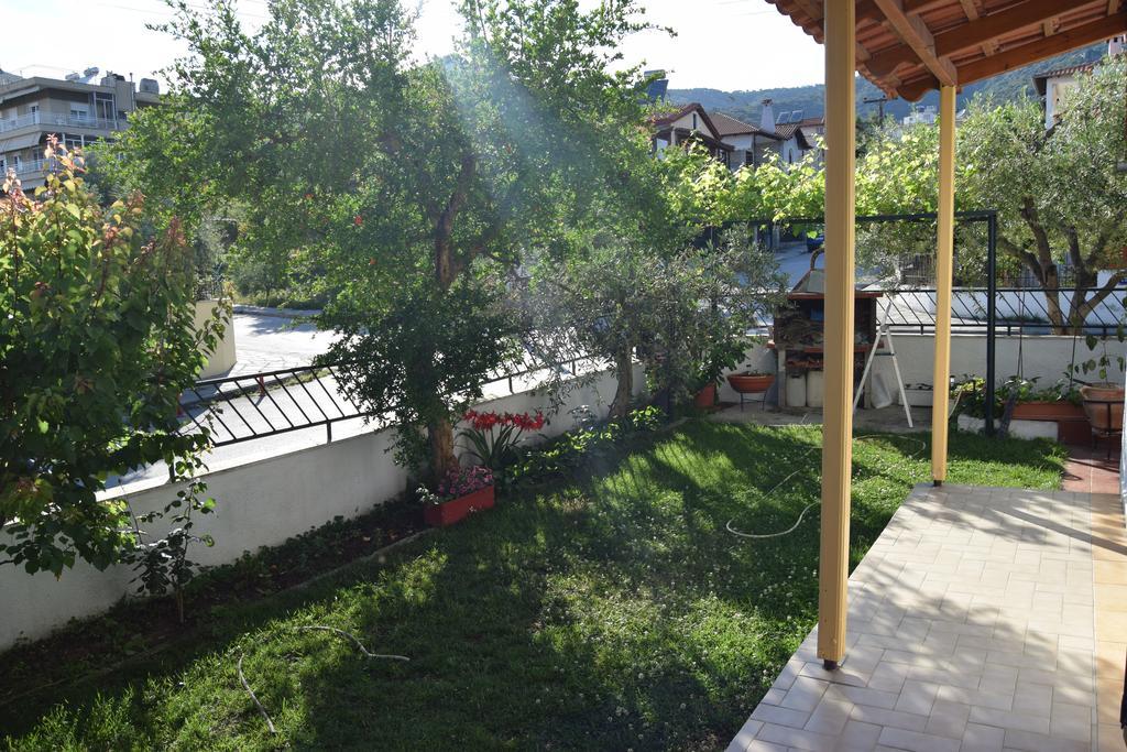 Beautiful Home By The Sea ปาเลออน ซิฟลิคิออน ภายนอก รูปภาพ